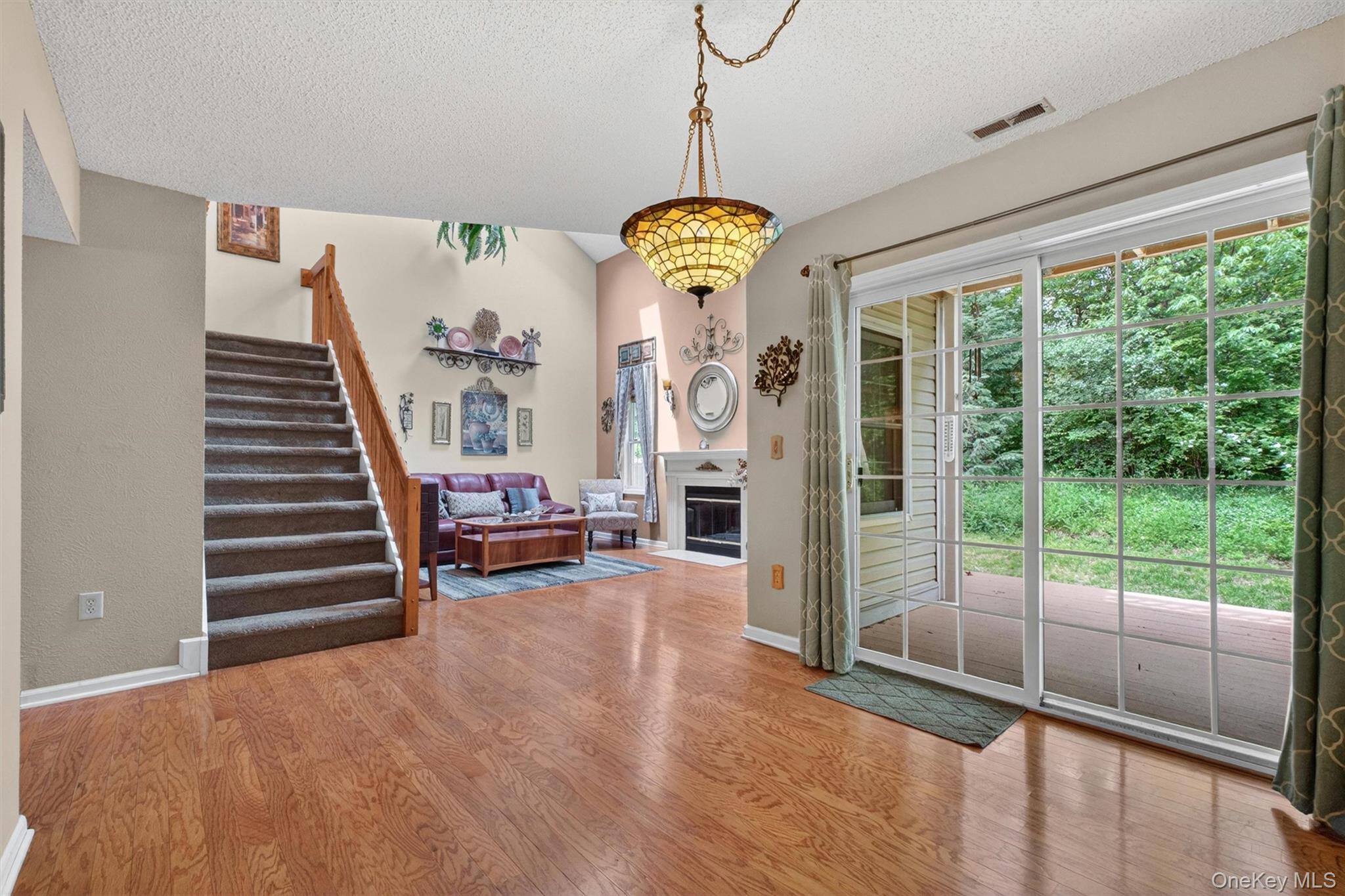 40 Spruce Ridge Drive Fishkill, NY 12524 - Photo 13 of 35