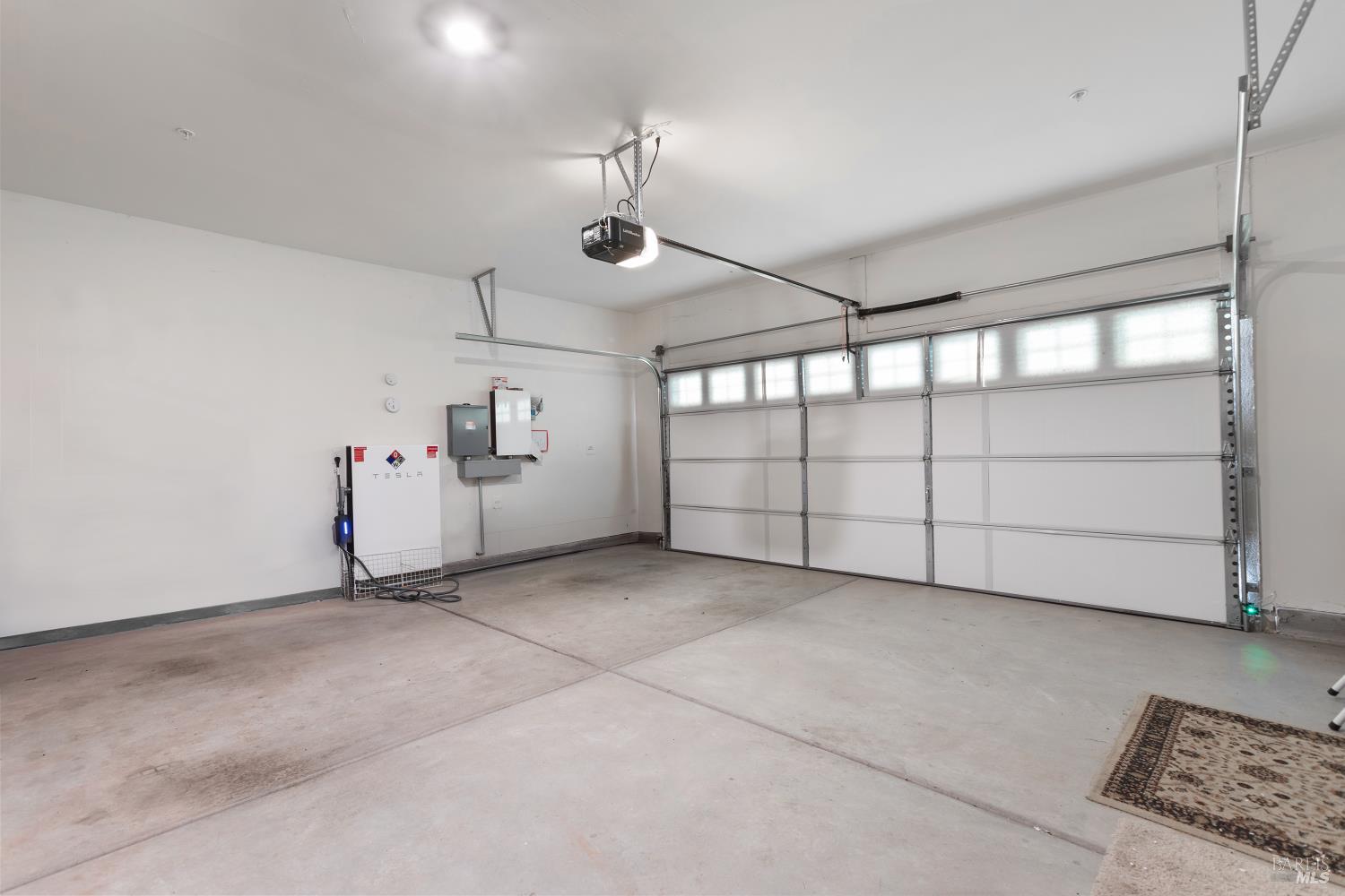 2080 Revival Lane Rio Vista, CA 94571 - Photo 37 of 40 a view of a livingroom with windows