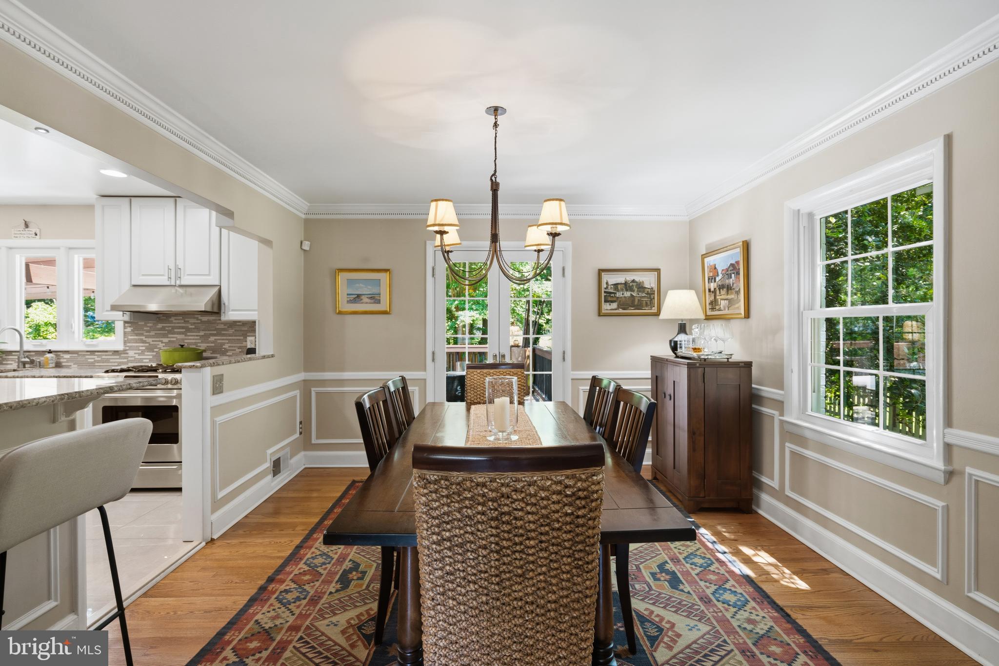 8611 Cyrus Place Alexandria, VA 22308 - Photo 8 of 49 Formal dining room off kitchen