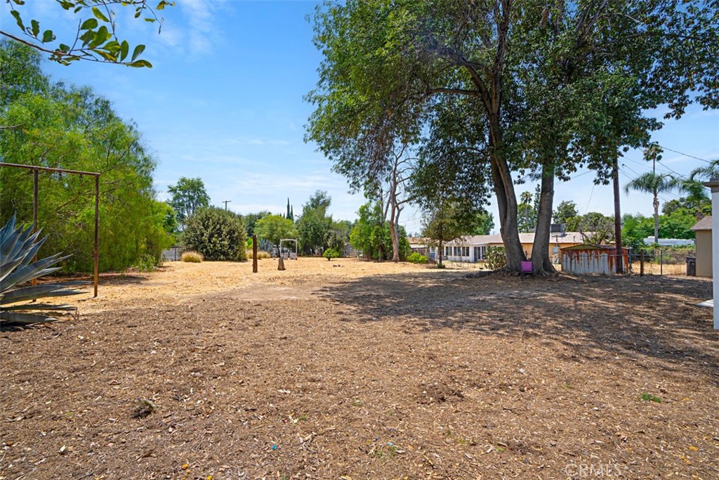 6056 Colonial Drive Riverside, CA 92506 - Photo 29 of 30 a view of road with trees