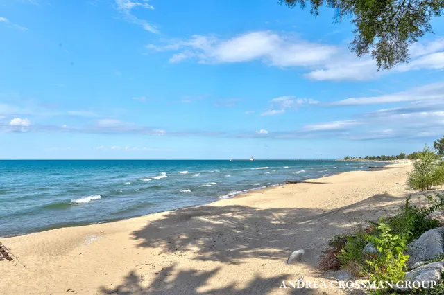 $2,845,000 | 1020 Lions Park Drive, St. Joseph, MI 49085