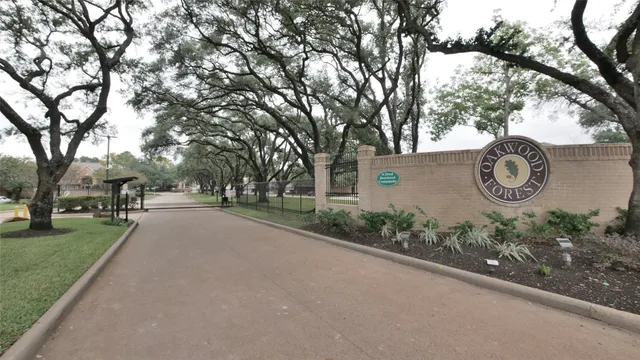 $2,345 | 8003 Oakwood Forest Drive, Houston, TX 77040