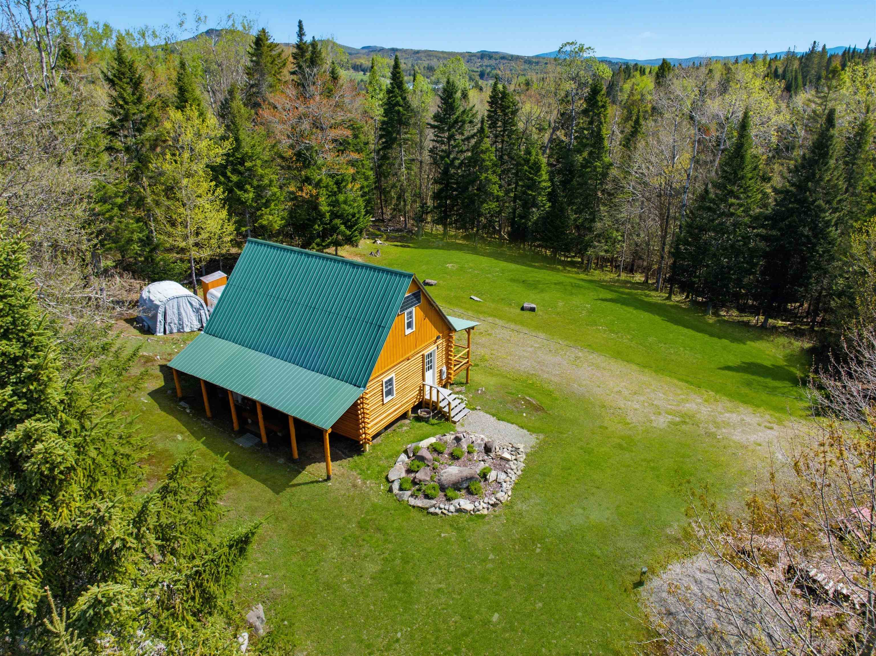 505 Hill Road Pittsburg, NH 03592 - Photo 42 of 49