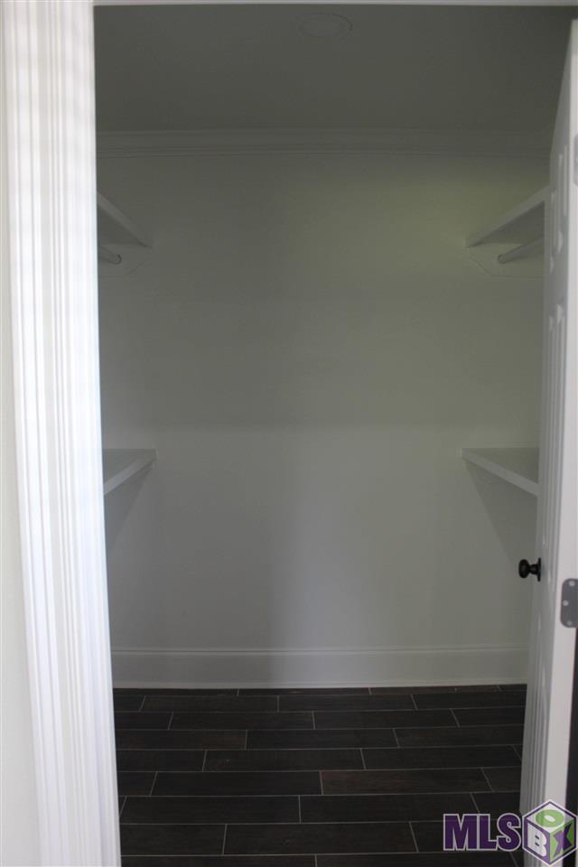 4135 Strand Drive Baton Rouge, LA 70809 - Photo 18 of 21 Master Bedroom Large Walk-in Closet