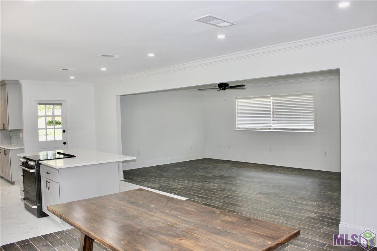 4135 Strand Drive Baton Rouge, LA 70809 - Photo 10 of 21 Gallery Image 10