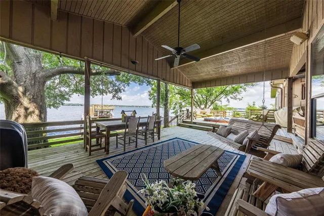 $899,000 | 10136 Cherokee Lane, Payne Springs, TX 75156