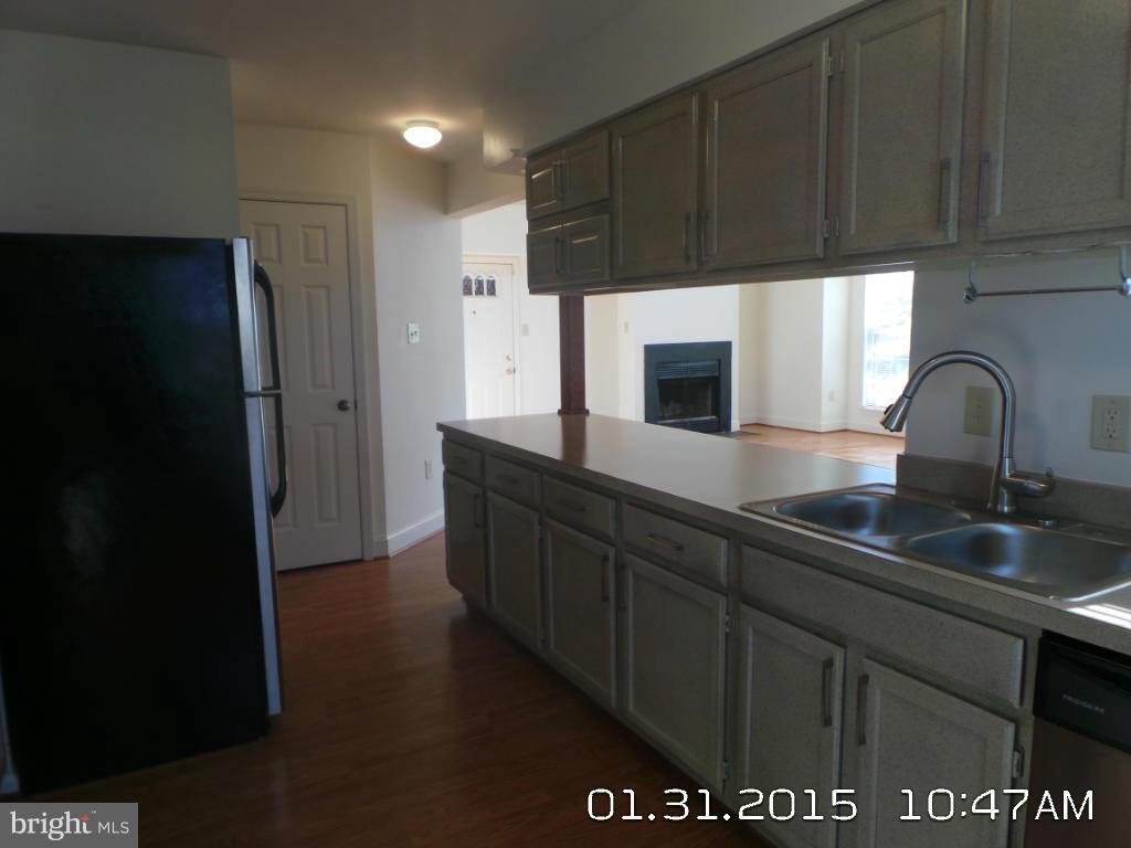 3532 Powder Mill Road, Unit 3532 Beltsville, MD 20705 - Photo 6 of 17 Kitchen