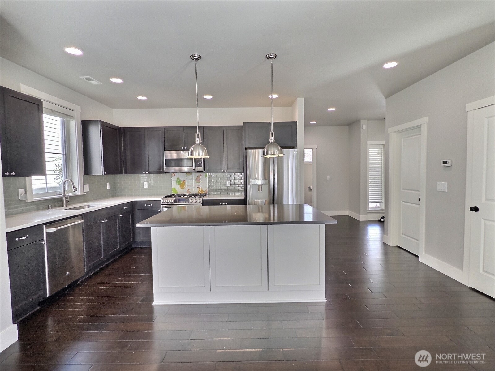 745 North 101st Street Seattle, WA 98133 - Photo 8 of 36