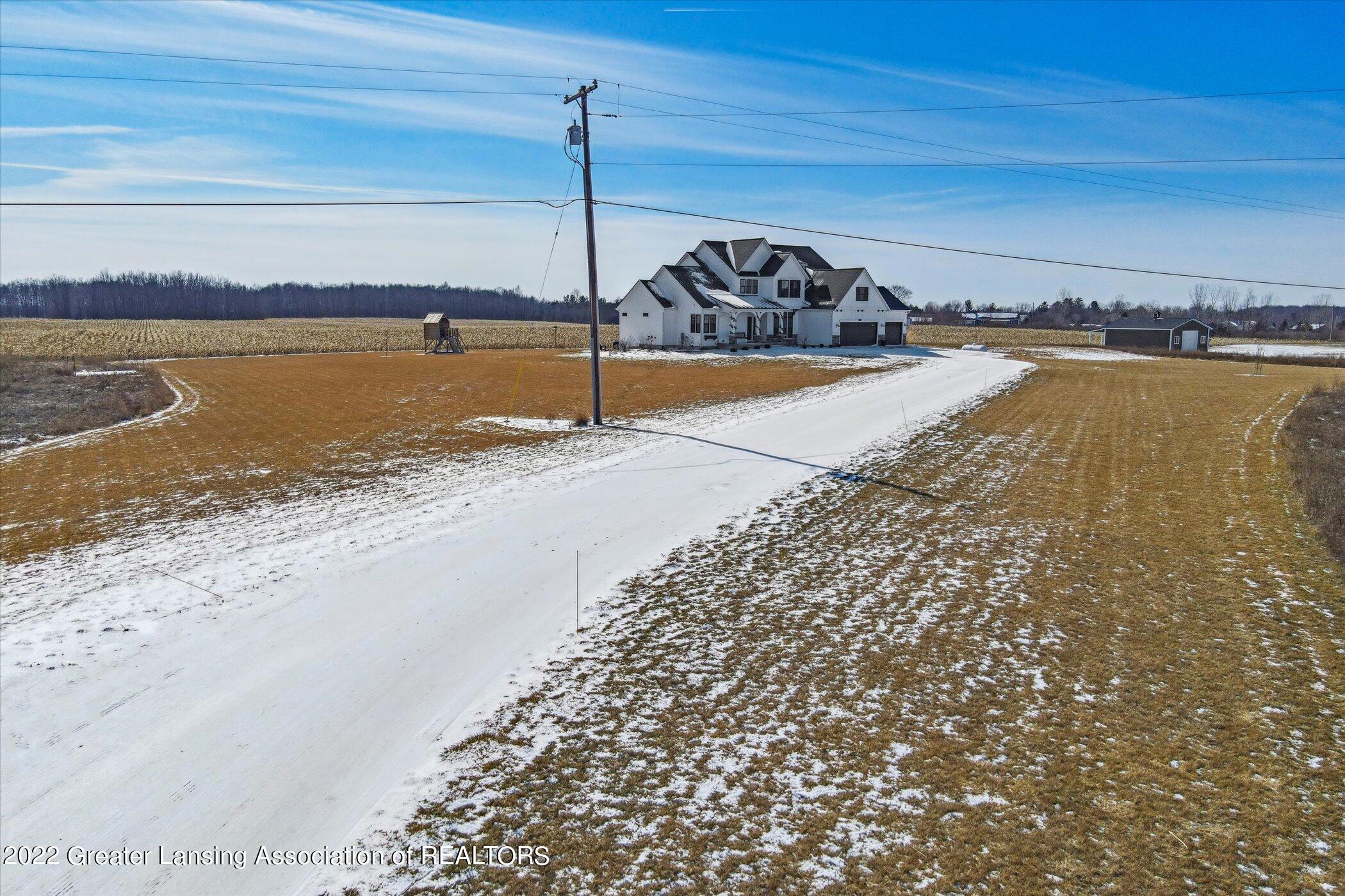 6539 West Howe Road Dewitt, MI 48820 - Photo 59 of 72 04-6539-W-Howe-Rd-DeWitt-MI-48820-Window