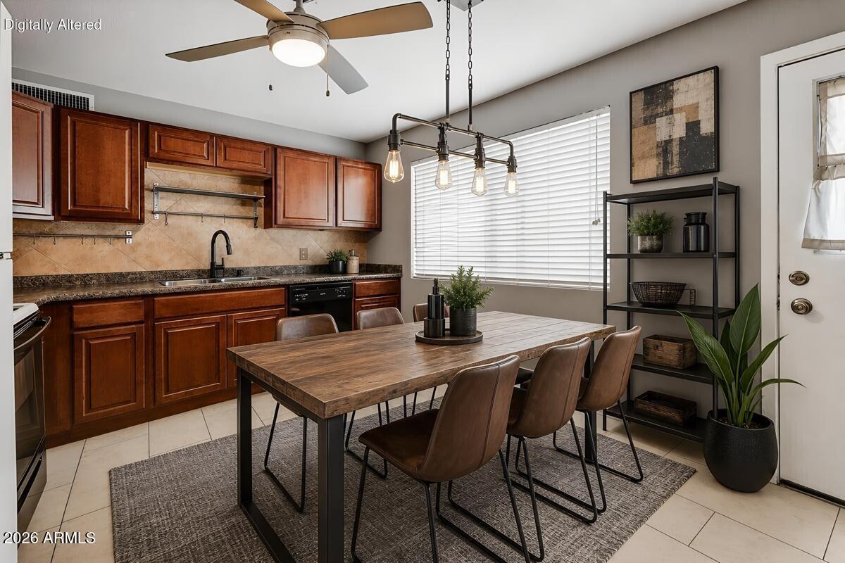 3808 West Bloomfield Road Phoenix, AZ 85029 - Photo 6 of 34 Kitchen staged