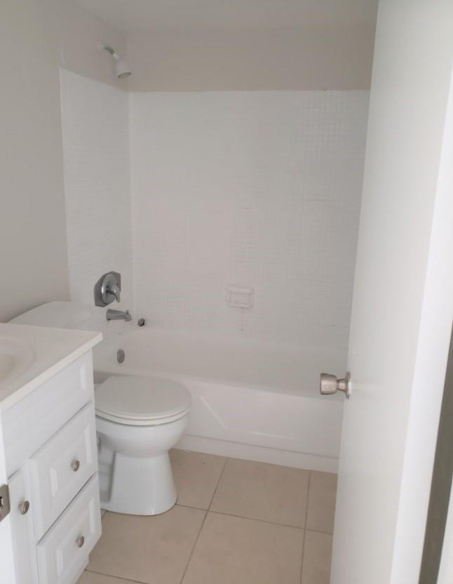 4670 Northeast 5th Avenue, Unit 6 Boca Raton, FL 33431 - Photo 4 of 8 Photo 4