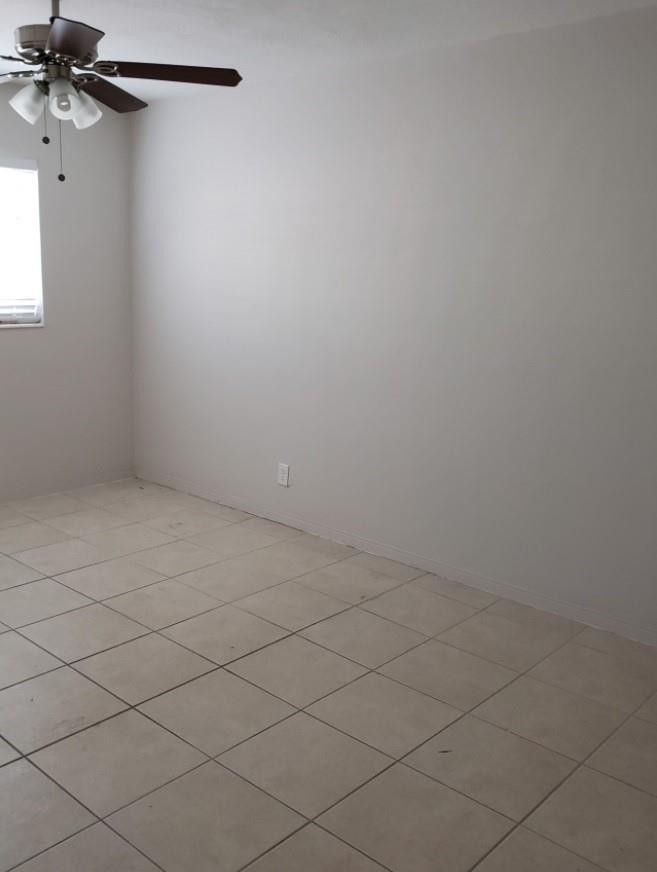 4670 Northeast 5th Avenue, Unit 6 Boca Raton, FL 33431 - Photo 5 of 8 Photo 5