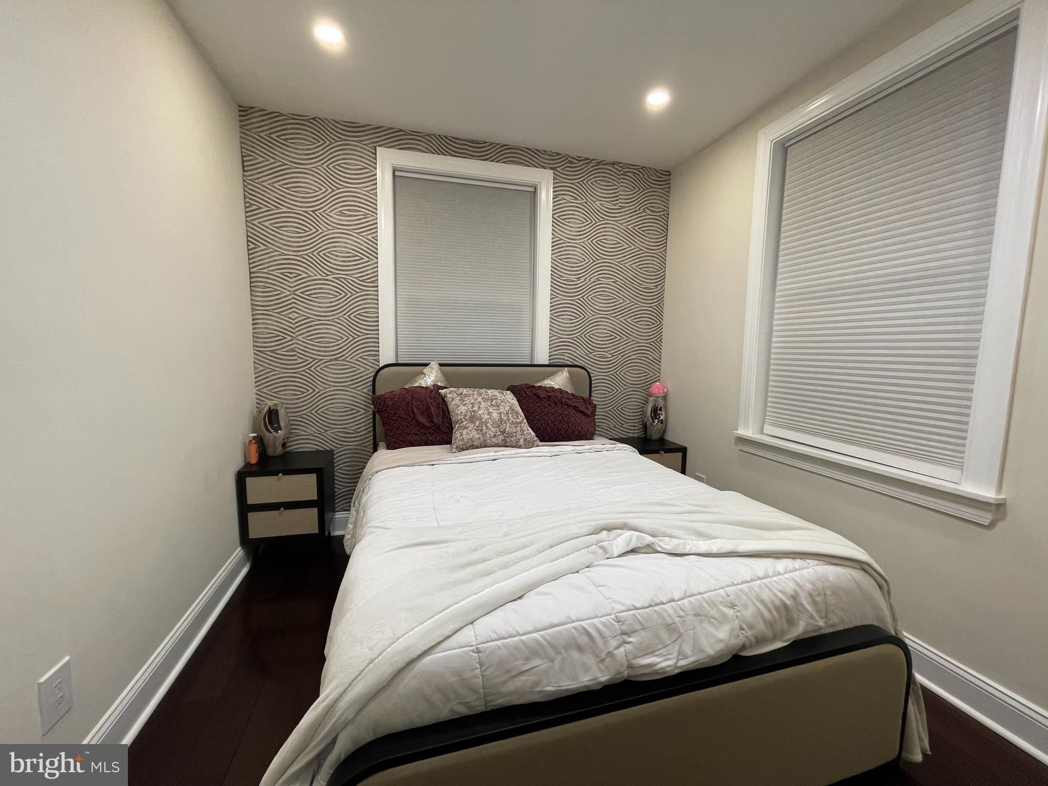 147 Lexington Avenue Lansdowne, PA 19050 - Photo 21 of 32 a bedroom with a bed and window