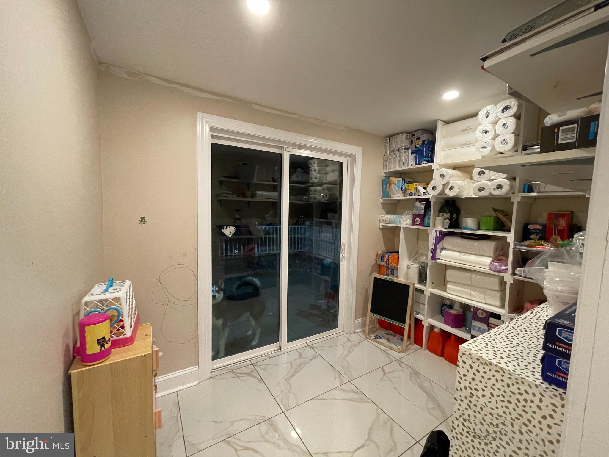 147 Lexington Avenue Lansdowne, PA 19050 - Photo 10 of 32 a bed room with a bed and a window