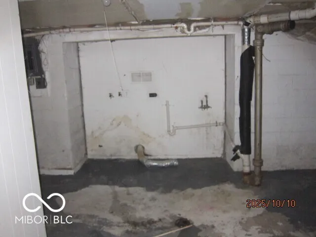 $129,900 | 1808 North Emerson Avenue, Indianapolis, IN 46218