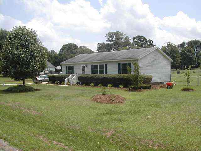 207 Lewis Road Williamston, SC 29697 - Photo 1 of 9 Gallery Image 1