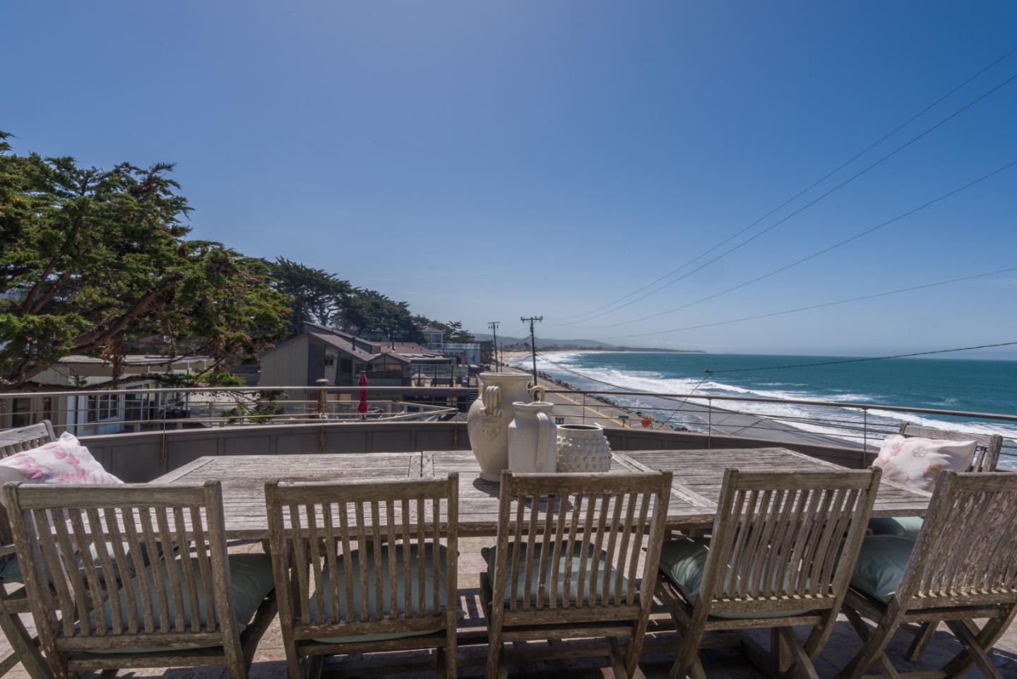 215 Mirada Road Half Moon Bay, CA 94019 - Photo 39 of 47 a view of a chairs and table in the balcony