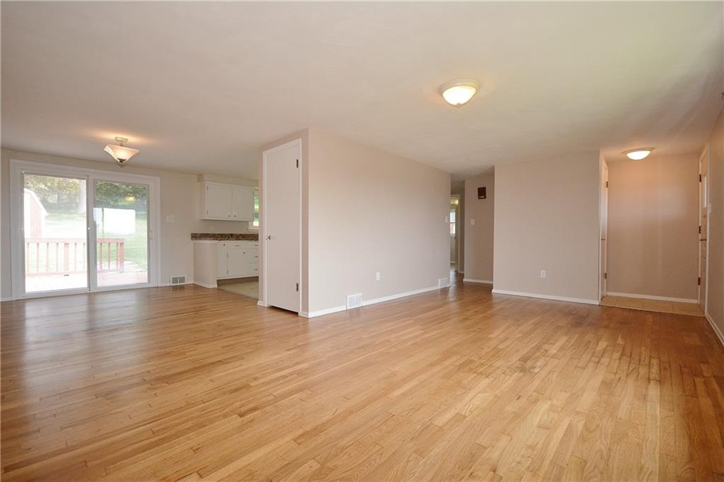 Living Room/Dining Room