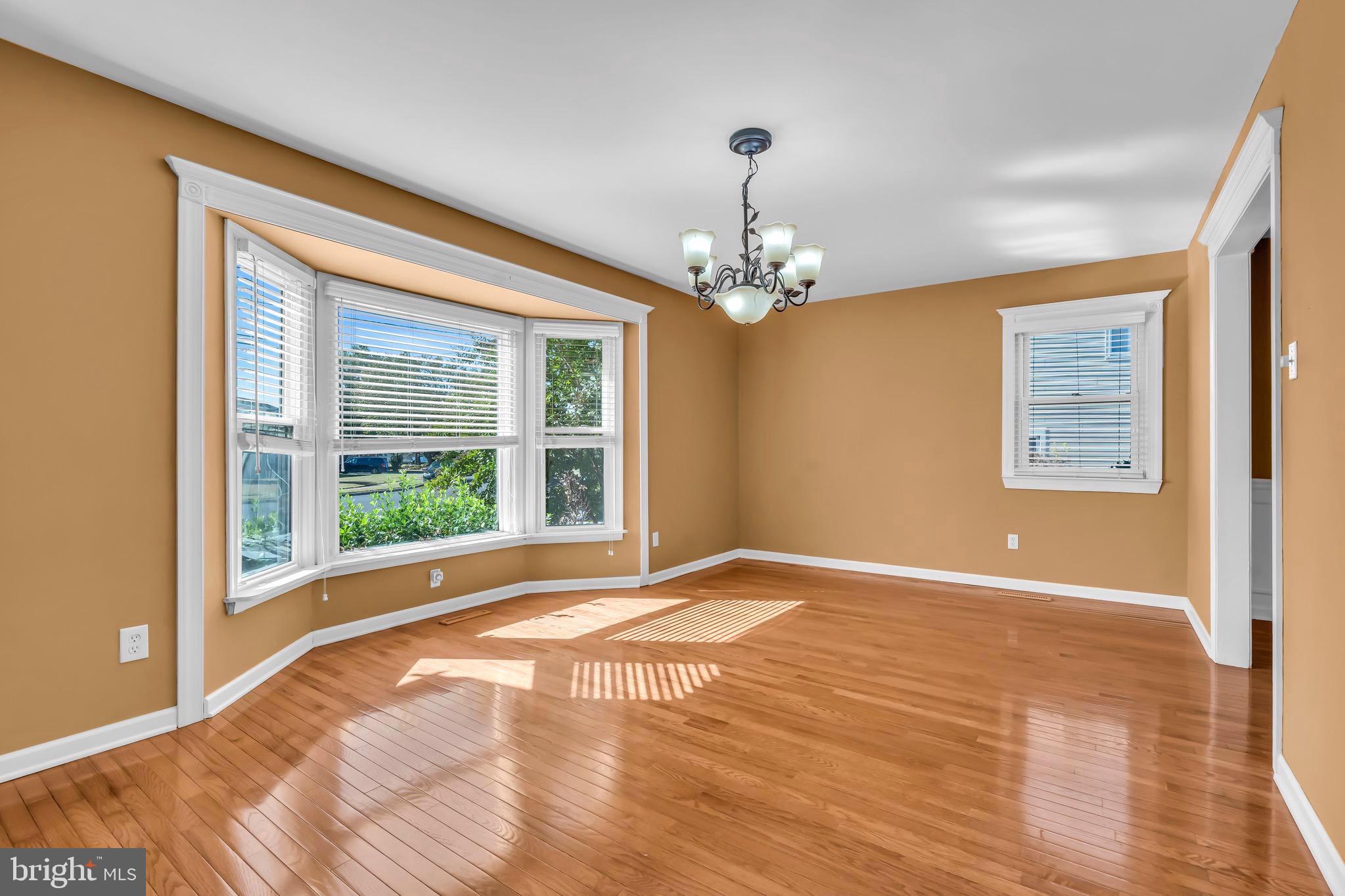 721 Rancocas Avenue Riverside, NJ 08075 - Photo 7 of 56 Formal Dining Room.