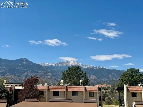 $285,000 | 1034 Fontmore Road, Unit D, Colorado Springs, CO 80904