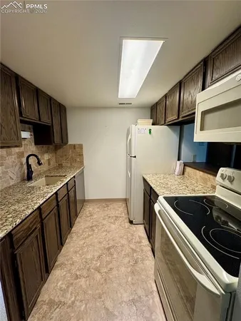 $285,000 | 1034 Fontmore Road, Unit D, Colorado Springs, CO 80904