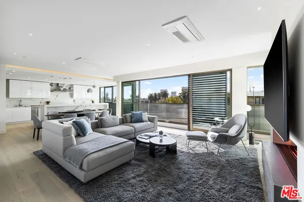 $16,000 | 1644 Malcolm Avenue, Unit 330, Los Angeles, CA 90024