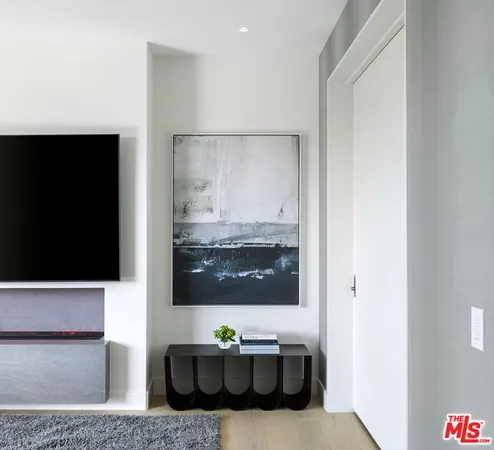 $16,000 | 1644 Malcolm Avenue, Unit 330, Los Angeles, CA 90024