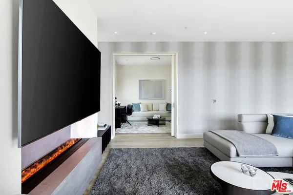 $16,000 | 1644 Malcolm Avenue, Unit 330, Los Angeles, CA 90024