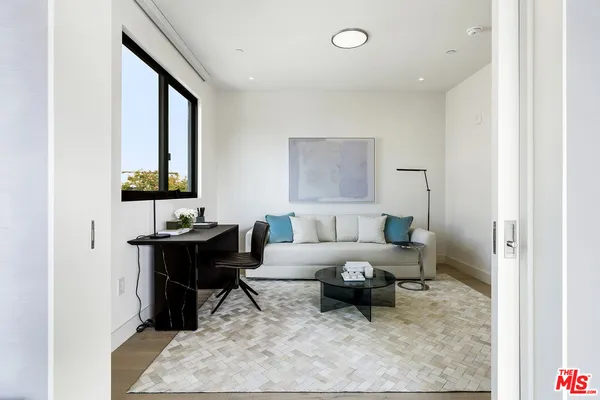 $16,000 | 1644 Malcolm Avenue, Unit 330, Los Angeles, CA 90024