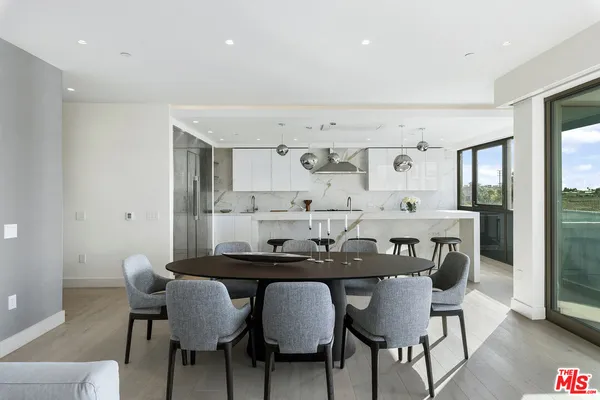 $16,000 | 1644 Malcolm Avenue, Unit 330, Los Angeles, CA 90024