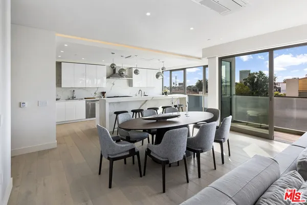 $16,000 | 1644 Malcolm Avenue, Unit 330, Los Angeles, CA 90024