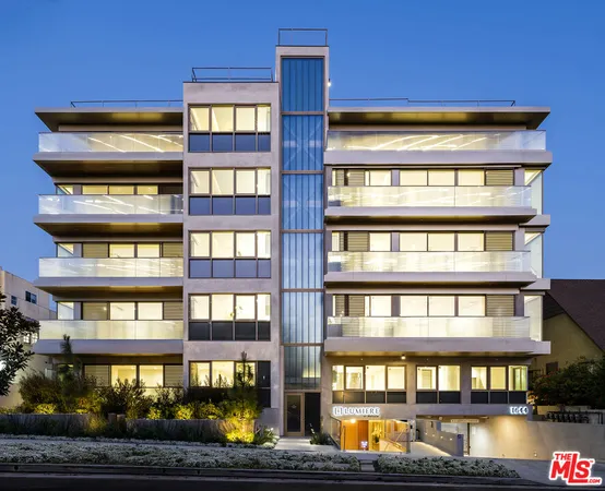 $16,000 | 1644 Malcolm Avenue, Unit 330, Los Angeles, CA 90024