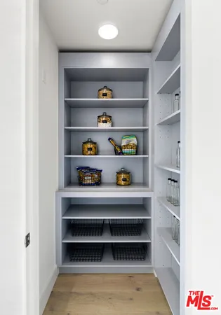 $16,000 | 1644 Malcolm Avenue, Unit 330, Los Angeles, CA 90024