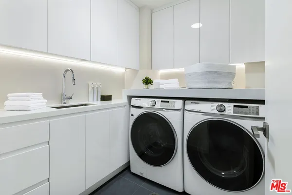 $16,000 | 1644 Malcolm Avenue, Unit 330, Los Angeles, CA 90024