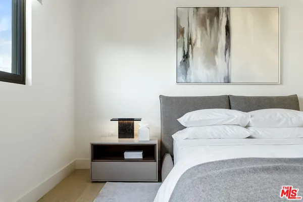 $16,000 | 1644 Malcolm Avenue, Unit 330, Los Angeles, CA 90024