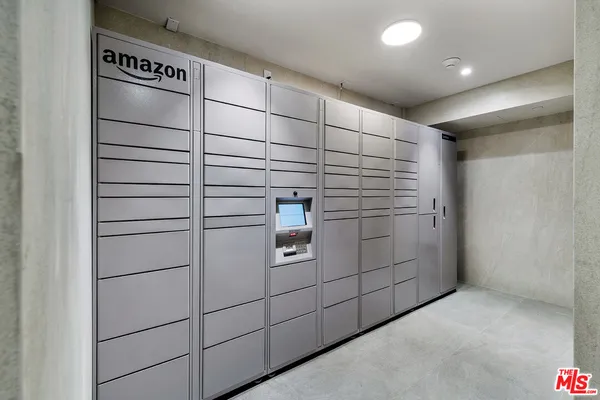 $16,000 | 1644 Malcolm Avenue, Unit 330, Los Angeles, CA 90024