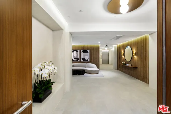 $16,000 | 1644 Malcolm Avenue, Unit 330, Los Angeles, CA 90024