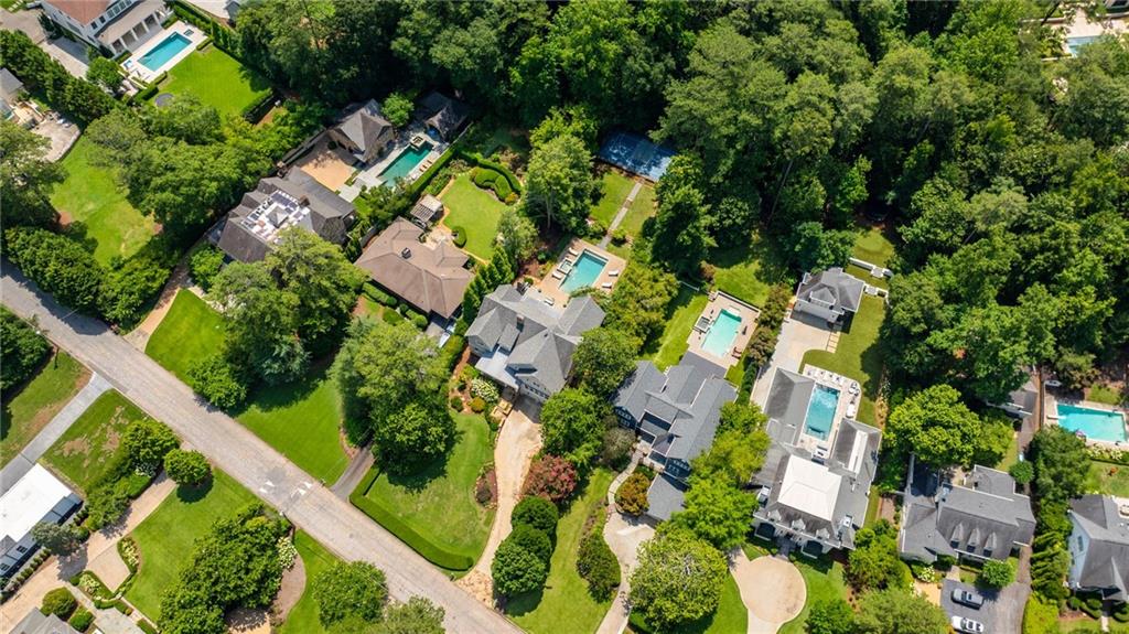 216 Pineland Road Northwest Atlanta, GA 30342 - Photo 75 of 79
