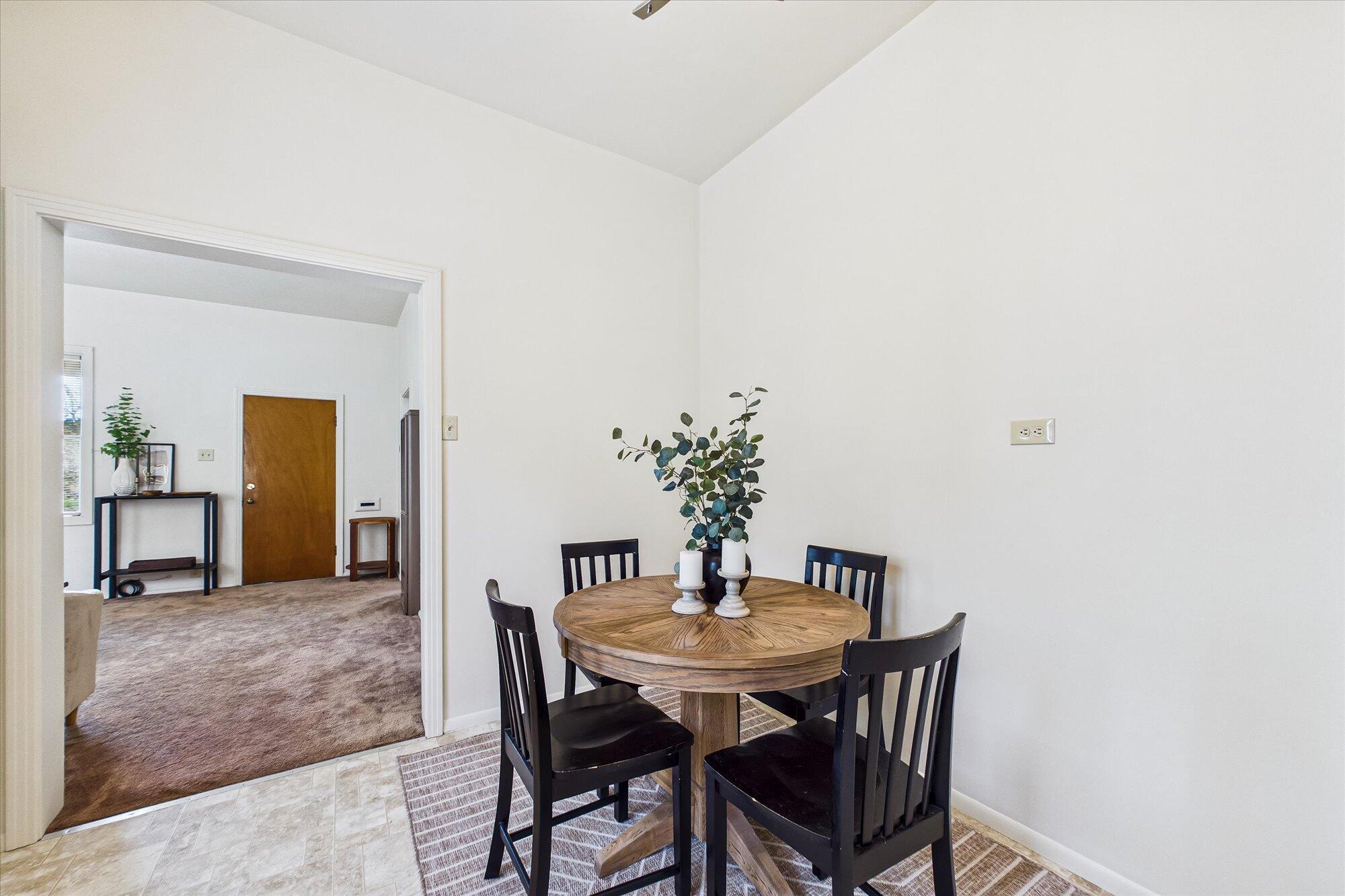 209 Monument Road Rio Dell, CA 95562 - Photo 12 of 34