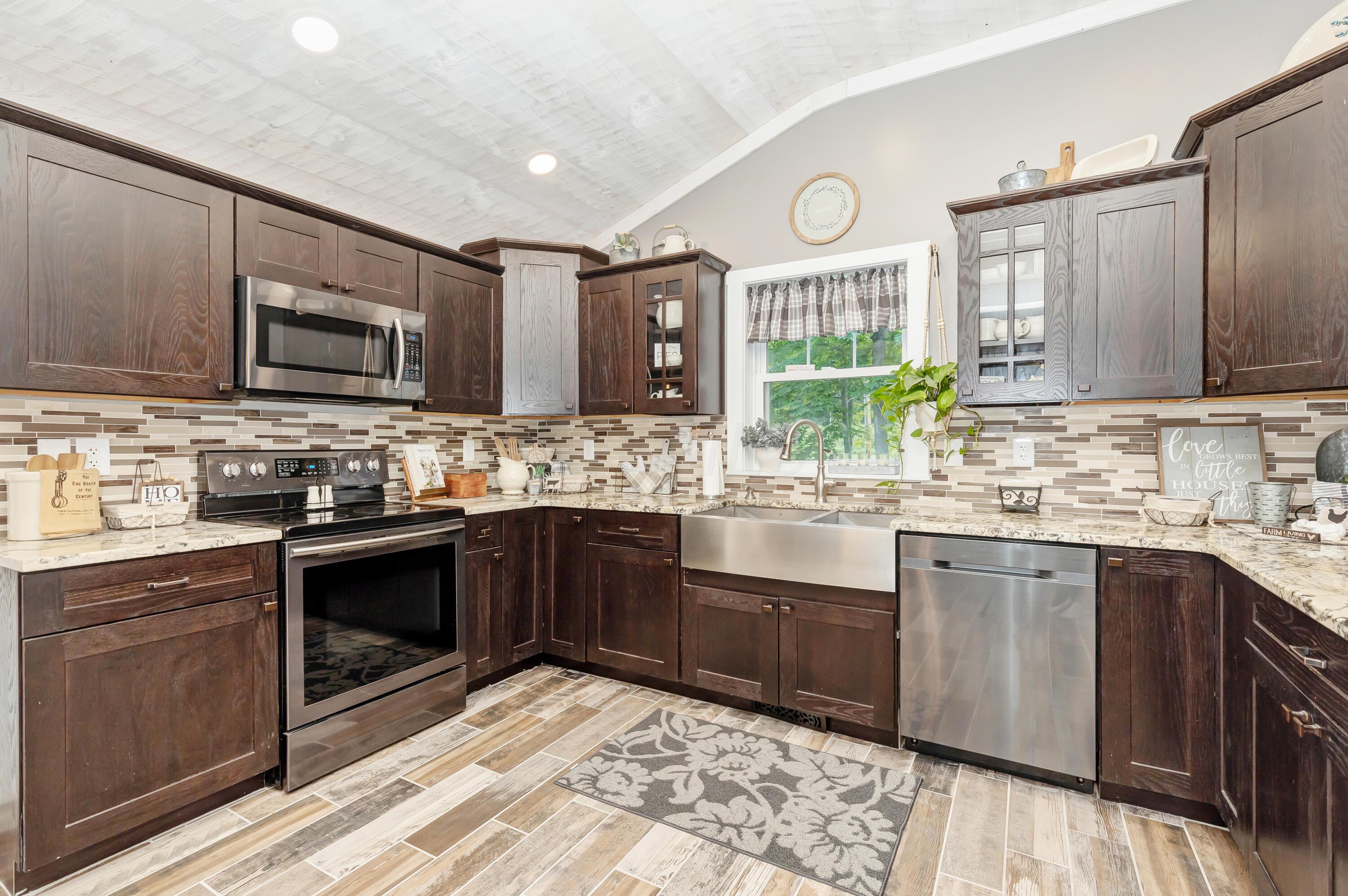 5173 Pleasant Chapel Road Southeast Newark, OH 43056 - Photo 21 of 118 19-Kitchen