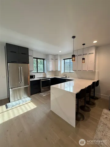 $2,500 | 829 South 242nd Street, Unit B, Des Moines, WA 98198