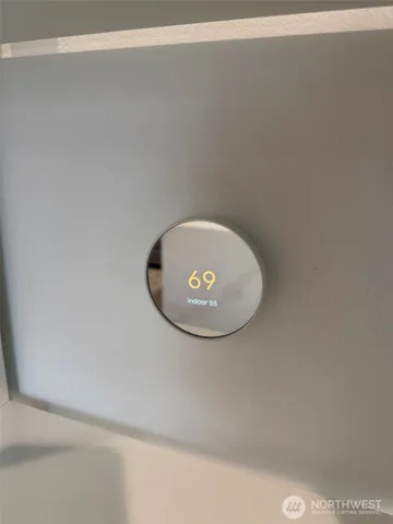 $2,500 | 829 South 242nd Street, Unit B, Des Moines, WA 98198