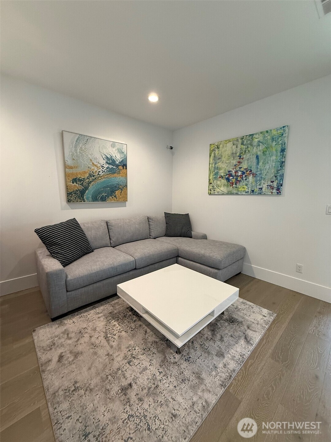 829 South 242nd Street, Unit B Des Moines, WA 98198 - Photo 3 of 17