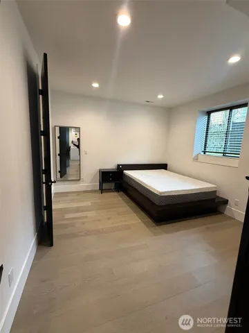 $2,500 | 829 South 242nd Street, Unit B, Des Moines, WA 98198