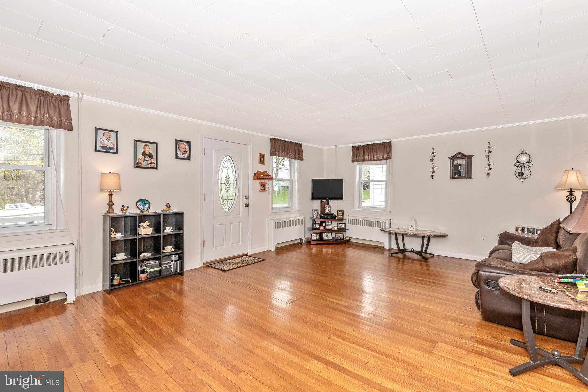 2377 Mayberry Road Westminster, MD 21158 - Photo 6 of 45 Gallery Image 6