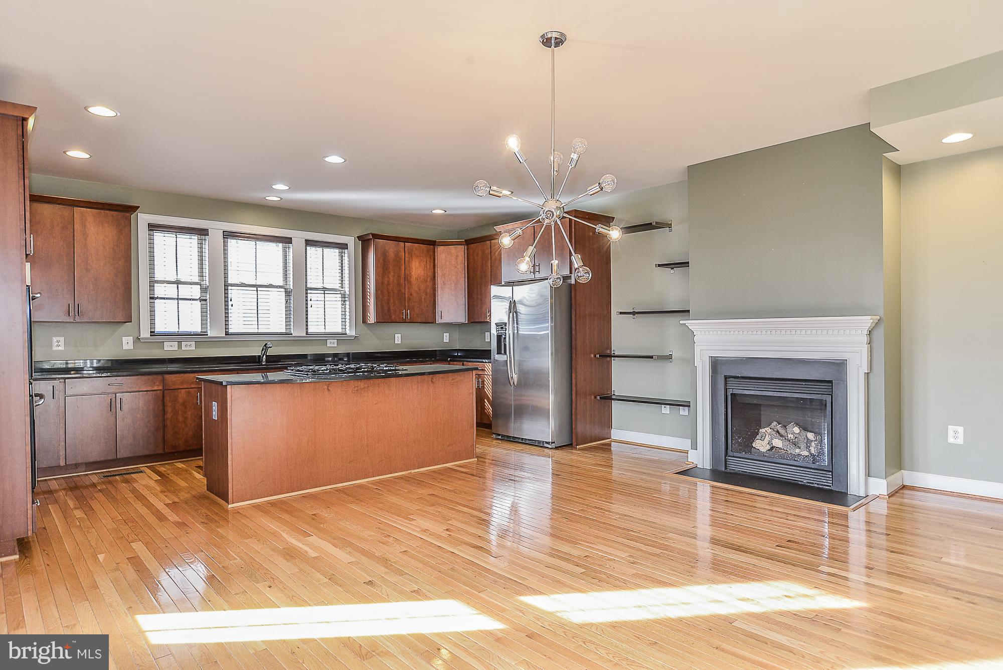 Open kitchen and dining room