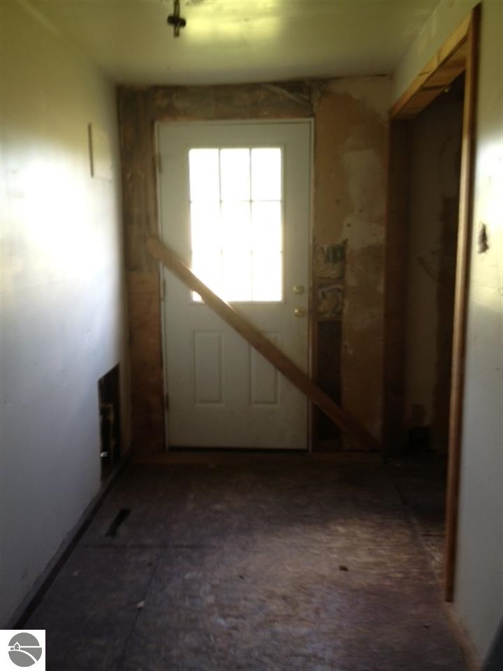 3501 South Winn Road Mount Pleasant, MI 48858 - Photo 2 of 16 1774989-1.JPG