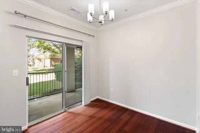 $215,000 | 19625 Galway Bay Circle, Unit 103, Germantown, MD 20874