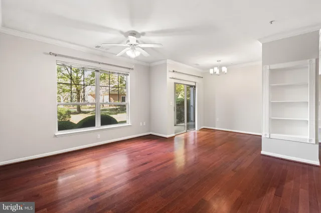 $215,000 | 19625 Galway Bay Circle, Unit 103, Germantown, MD 20874