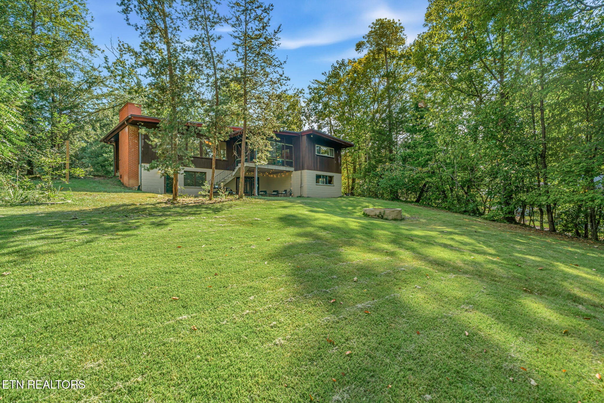 106 Elliott Circle Oak Ridge, TN 37830 - Photo 52 of 57 57-web-or-mls-106 Elliot Circle -17